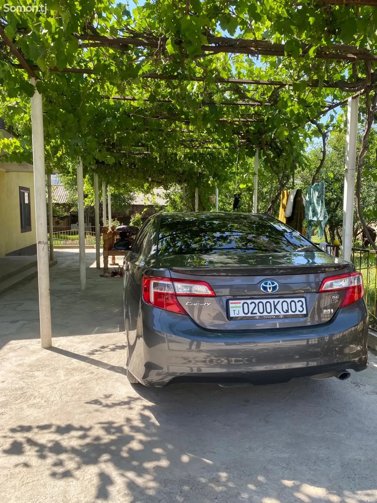 Toyota Camry 2014 · 2.5 AT