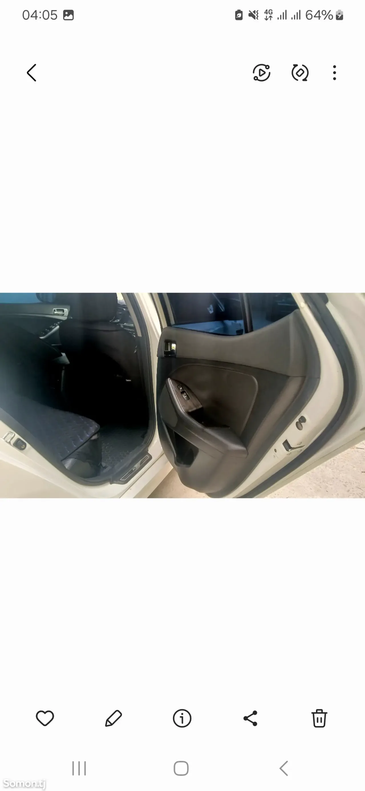 Kia K5 2011 · 2.0 AT