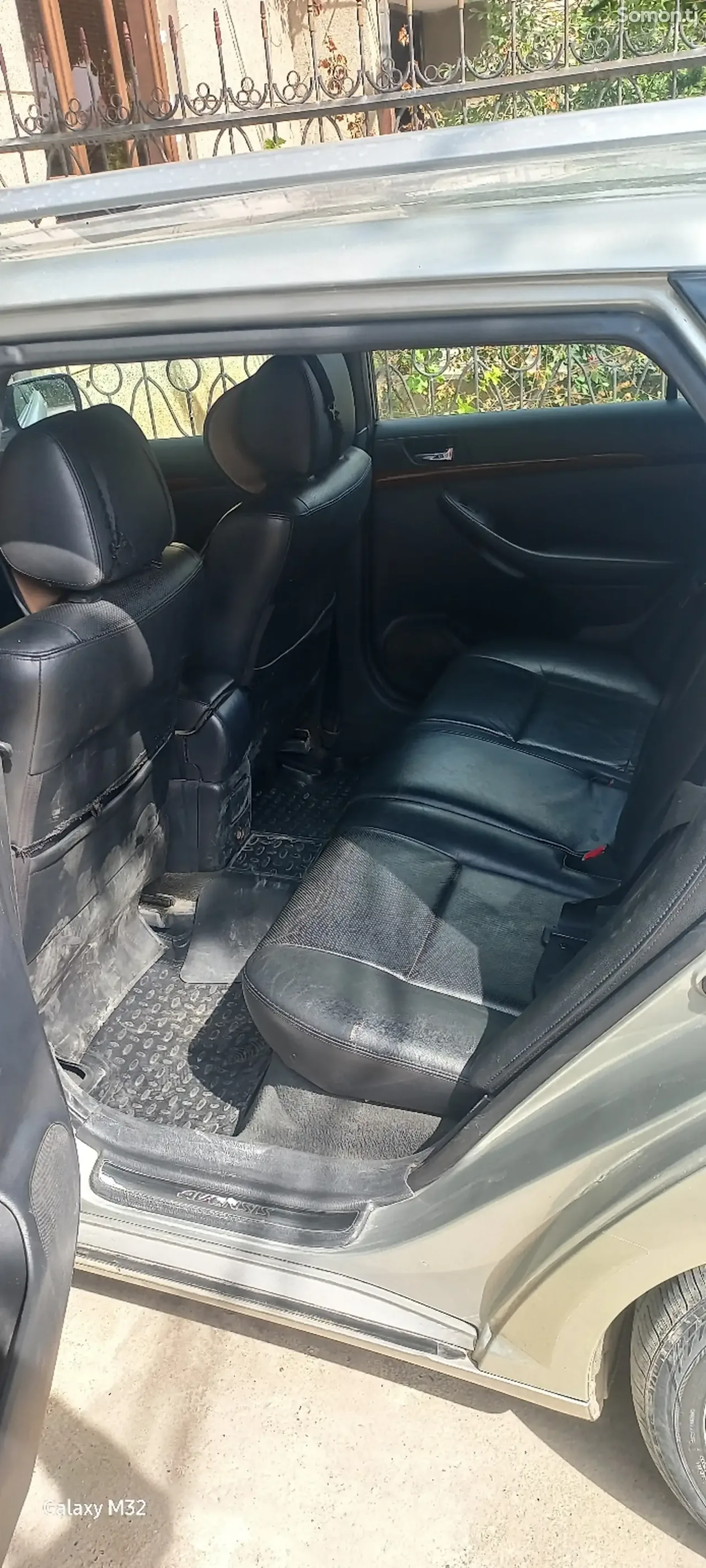 Toyota Avensis 2007 · 2.0 MT