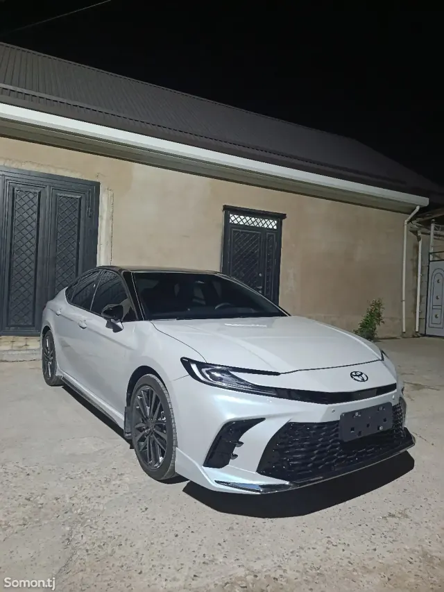 Toyota Camry 2026 · 2.5 AT