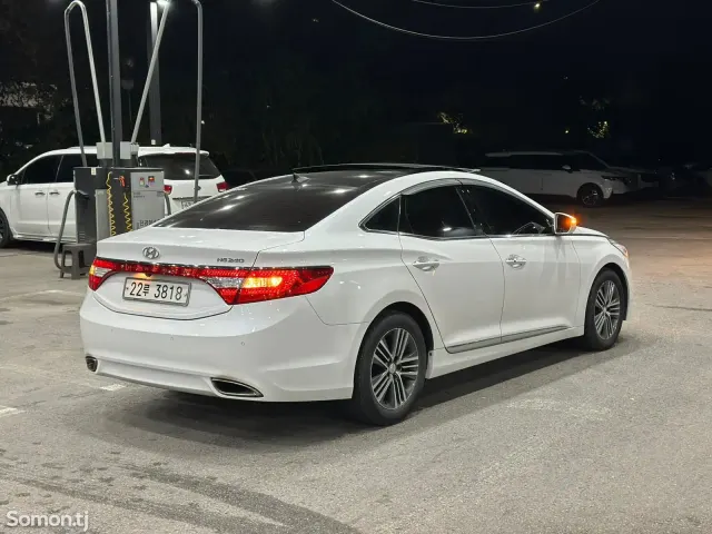 Hyundai Grandeur 2014 · 2.4 AT