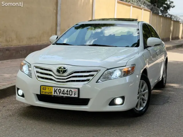 Toyota Camry 2010 · 2.5 AT