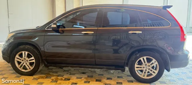 Honda CR-V 2011 · 2.0 AT