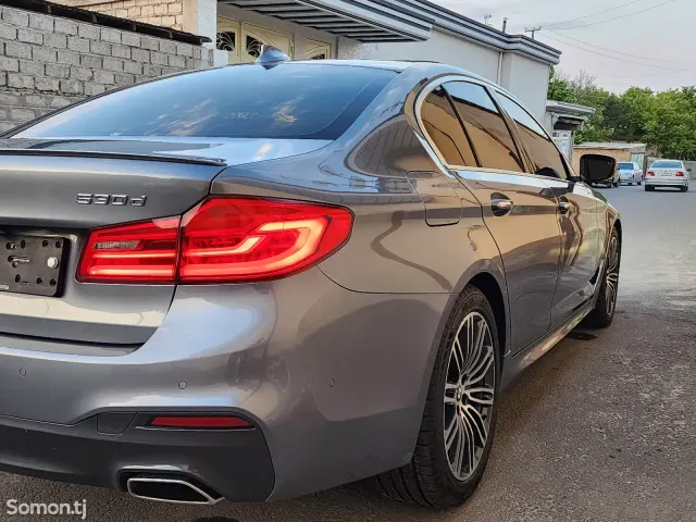 BMW 5 series 2018 · 3.0 AT