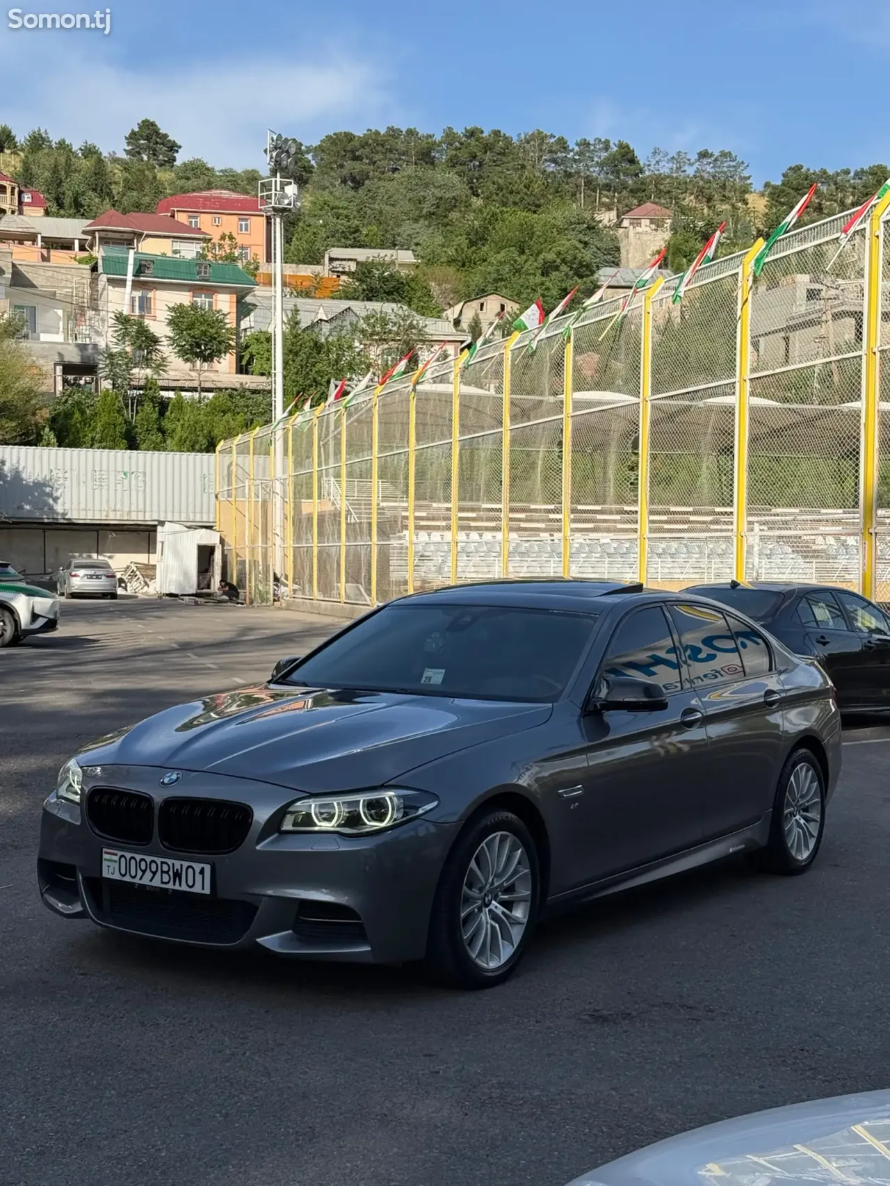 BMW 5 series 2016 · 2.0 AT