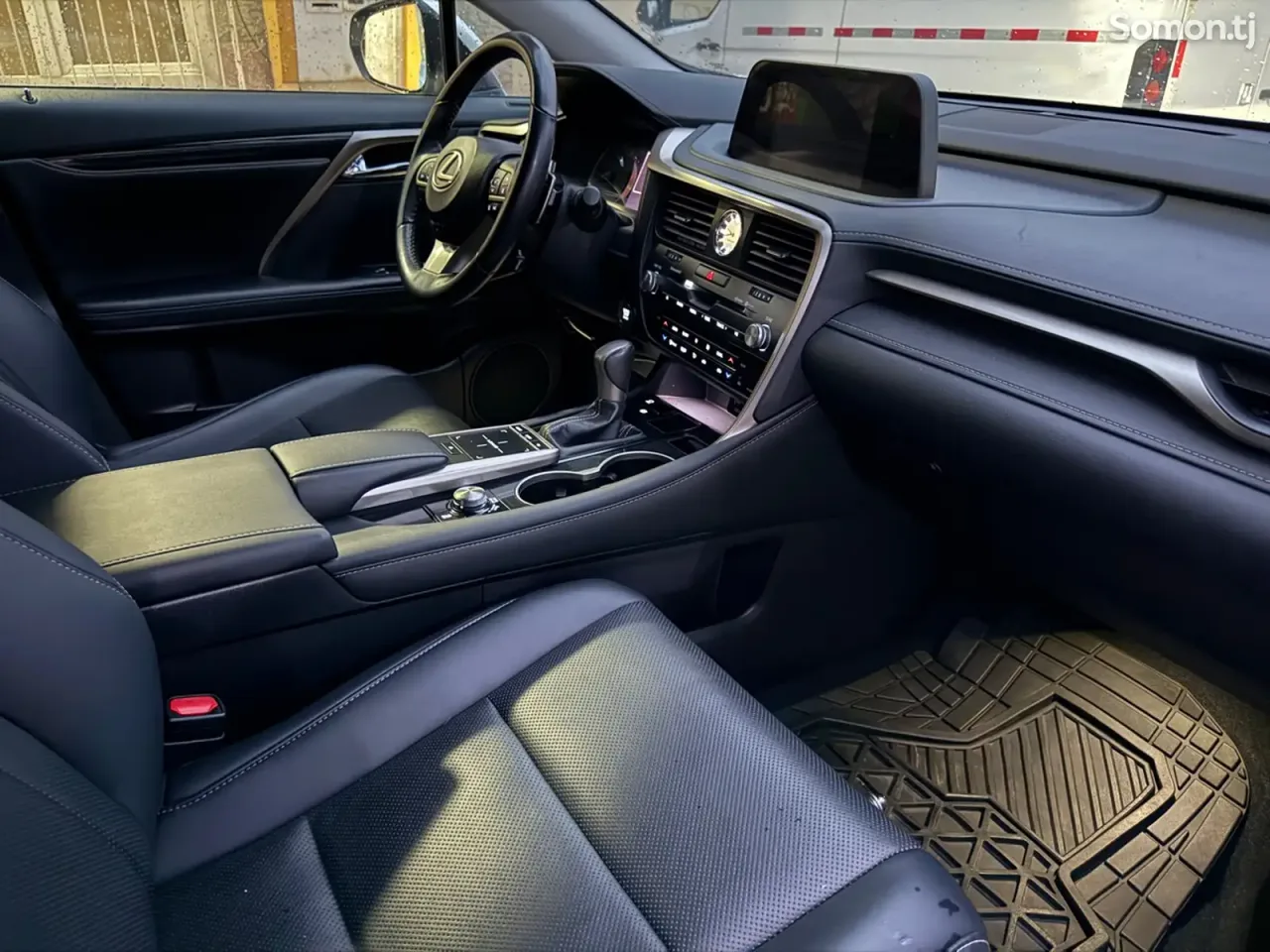 Lexus RX series 2020 · 3.5 AT
