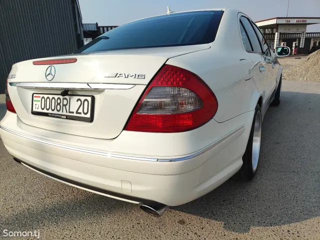 Mercedes-Benz E class 2008 · 3.5 AT