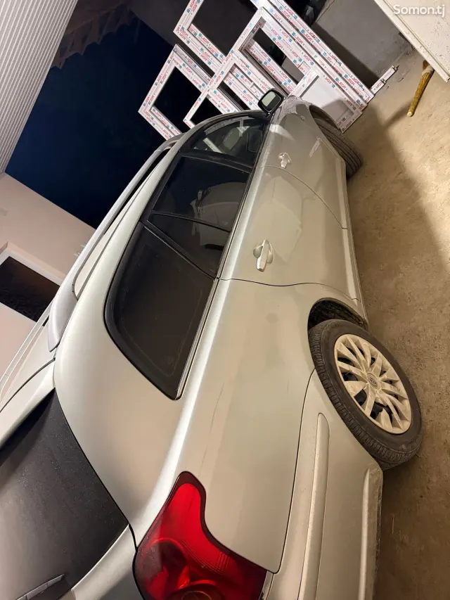Toyota Avensis 2006 · 1.8 MT