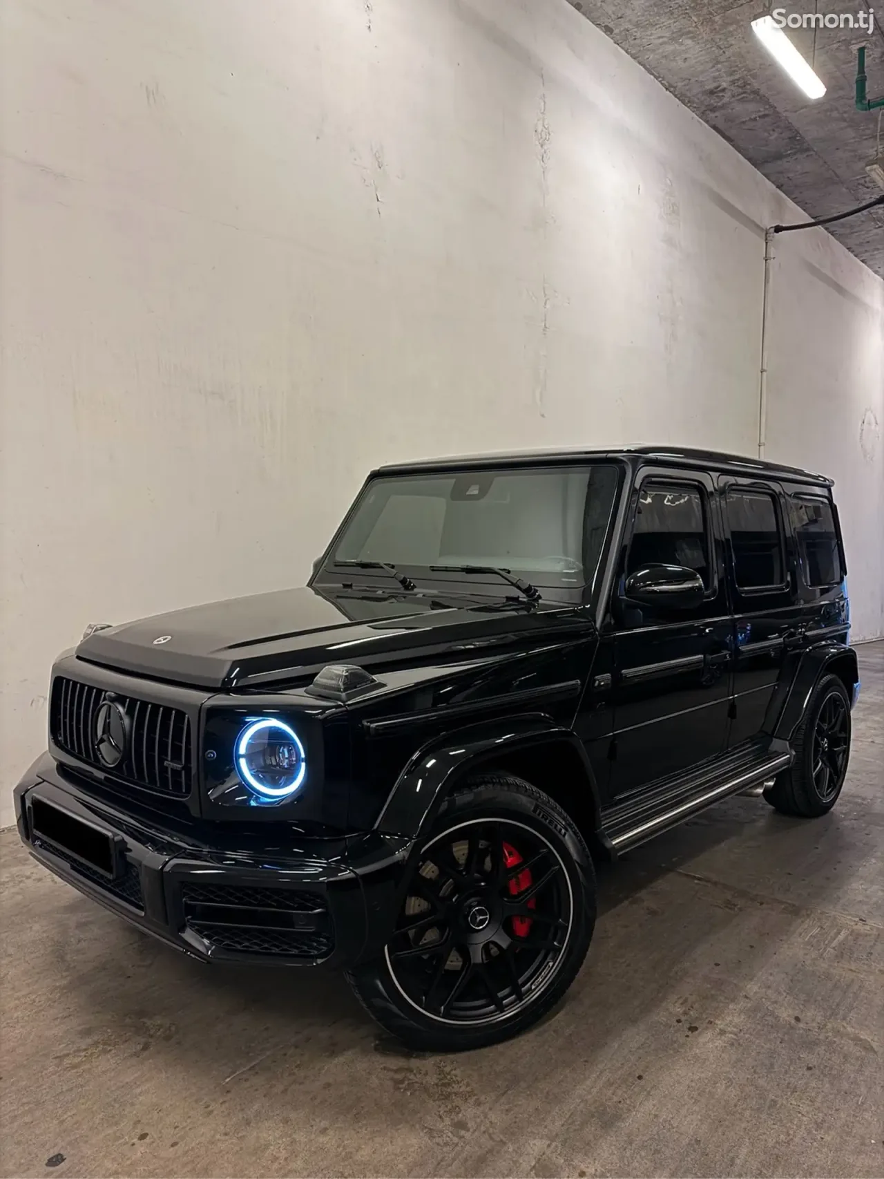 Mercedes-Benz G class 2024 · AT