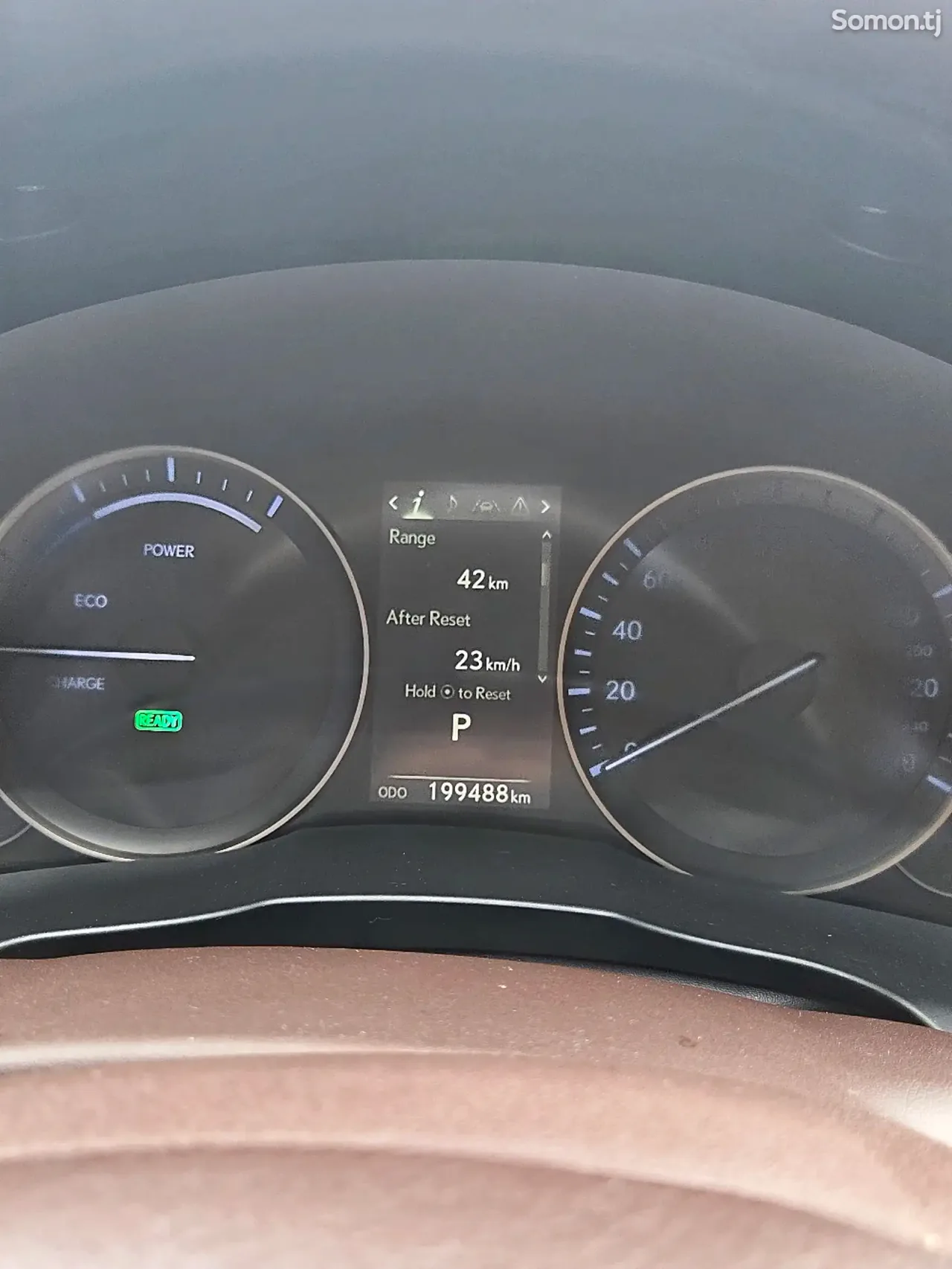 Lexus ES series 2016 · 2.5 AT