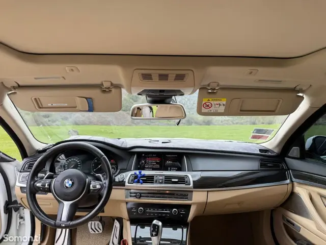 BMW 5 series 2015 · 2.0 AT