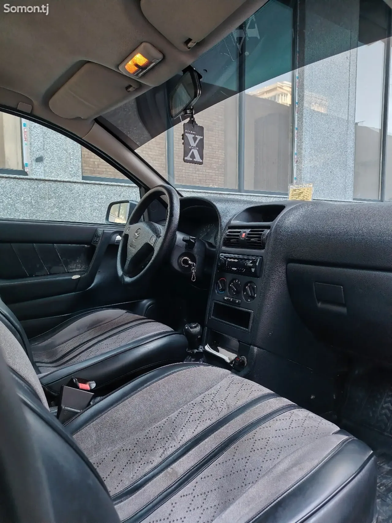 Opel Astra G 2000 · 1.6 MT