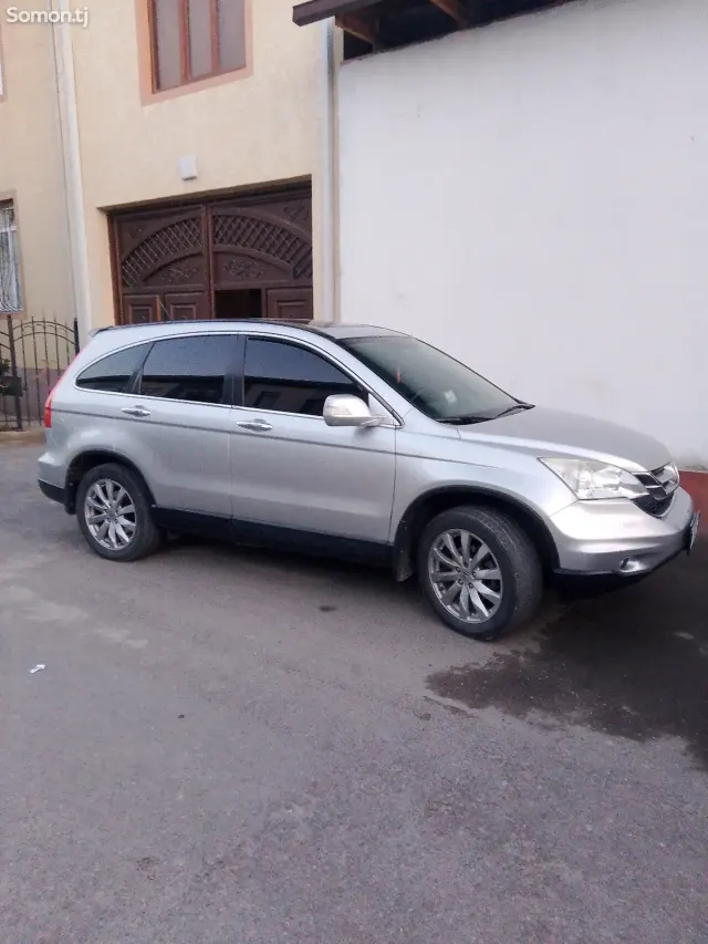 Honda CR-V 2010 · 2.2 AT