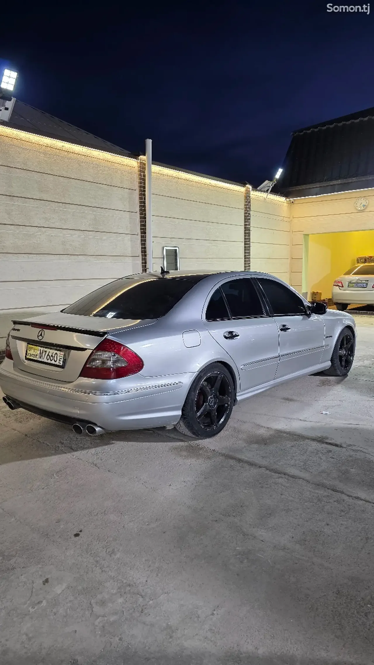 Mercedes-Benz E class 2007 · 3.5 AT