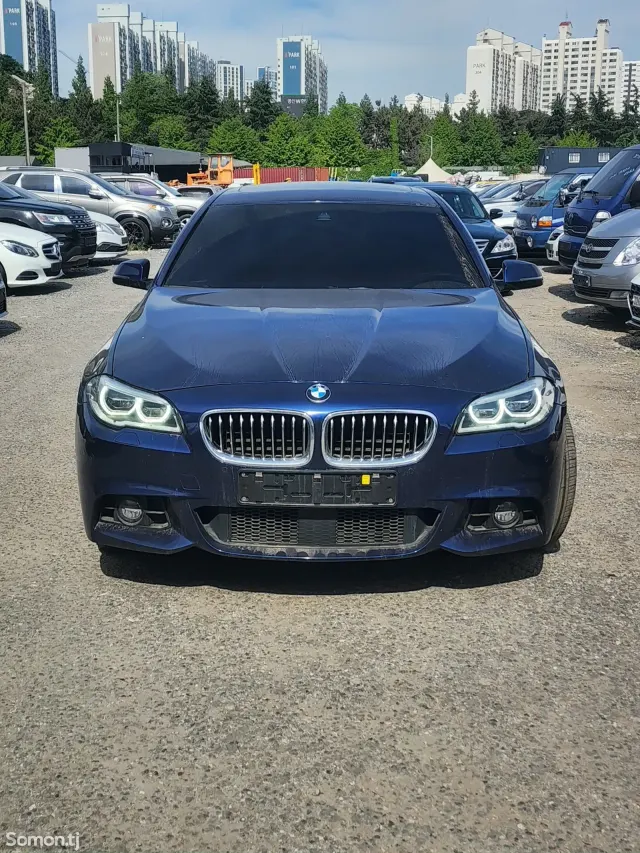 BMW 3 series 2016 · 2.0 AT