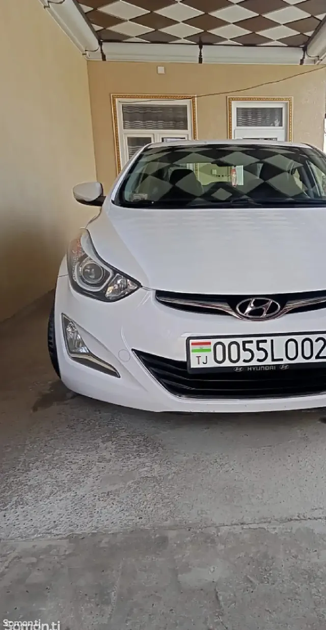 Hyundai Avante 2014 · 1.6 AT