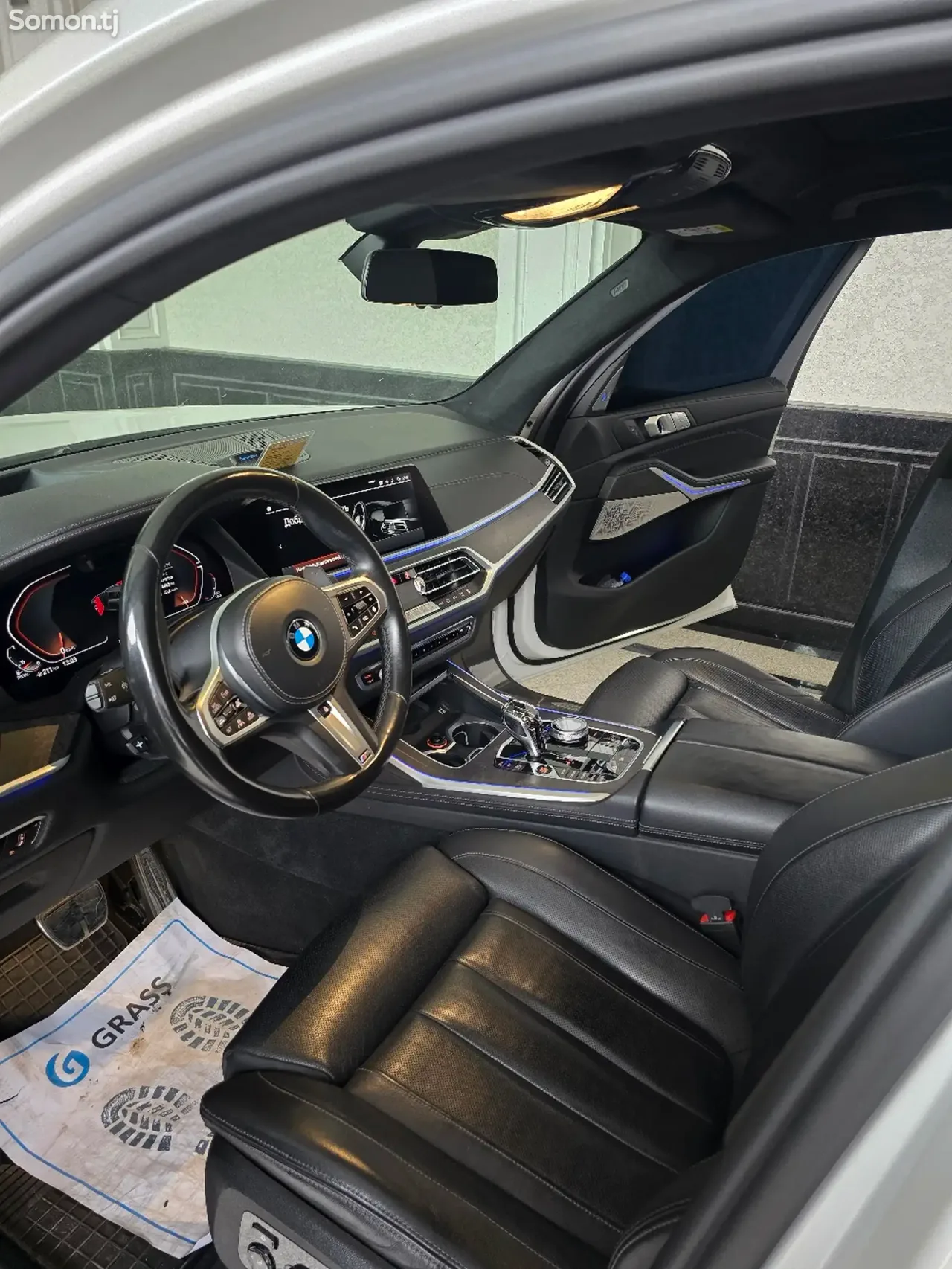 BMW X7 2022 · 4.0 AT
