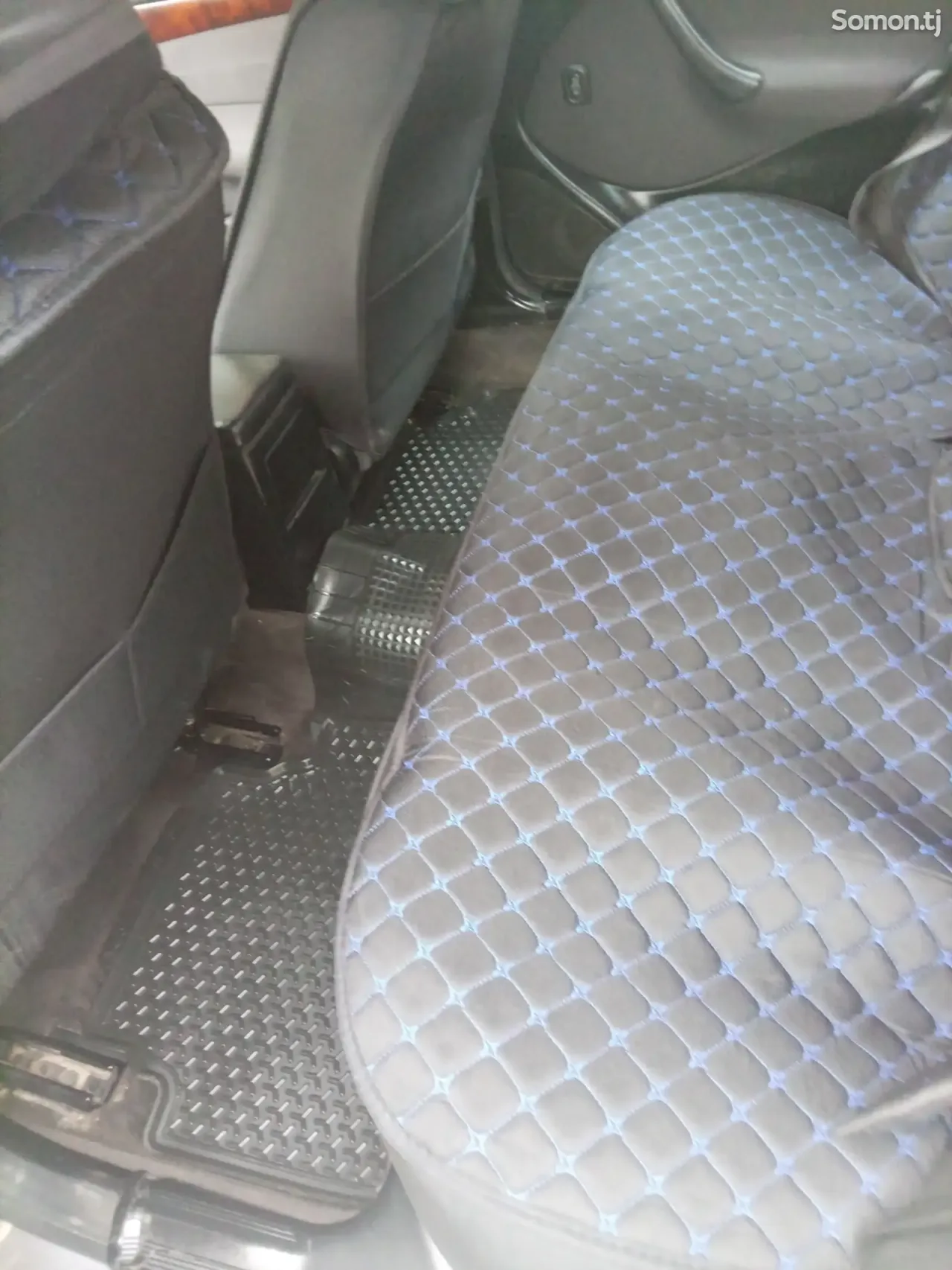 Mercedes-Benz C class 1997 · 2.2 AT