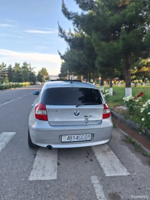BMW 1 series 2006 · 1.8 MT