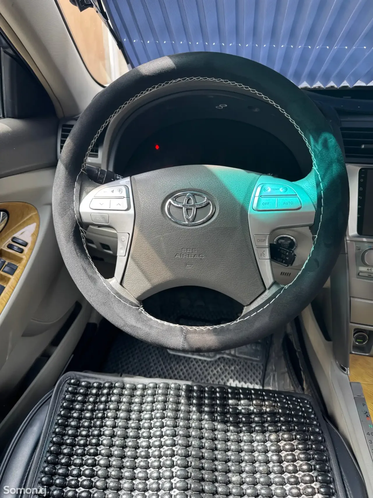 Toyota Camry 2006 · 2.4 AT