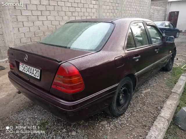 Mercedes-Benz C class 1995 · 1.8 MT