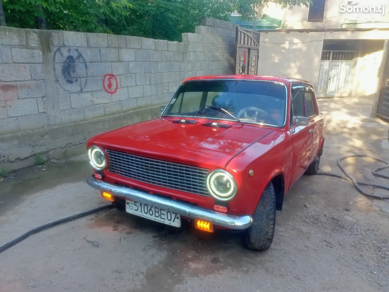 Lada (ВАЗ) 2101 1983 · 0.5 MT
