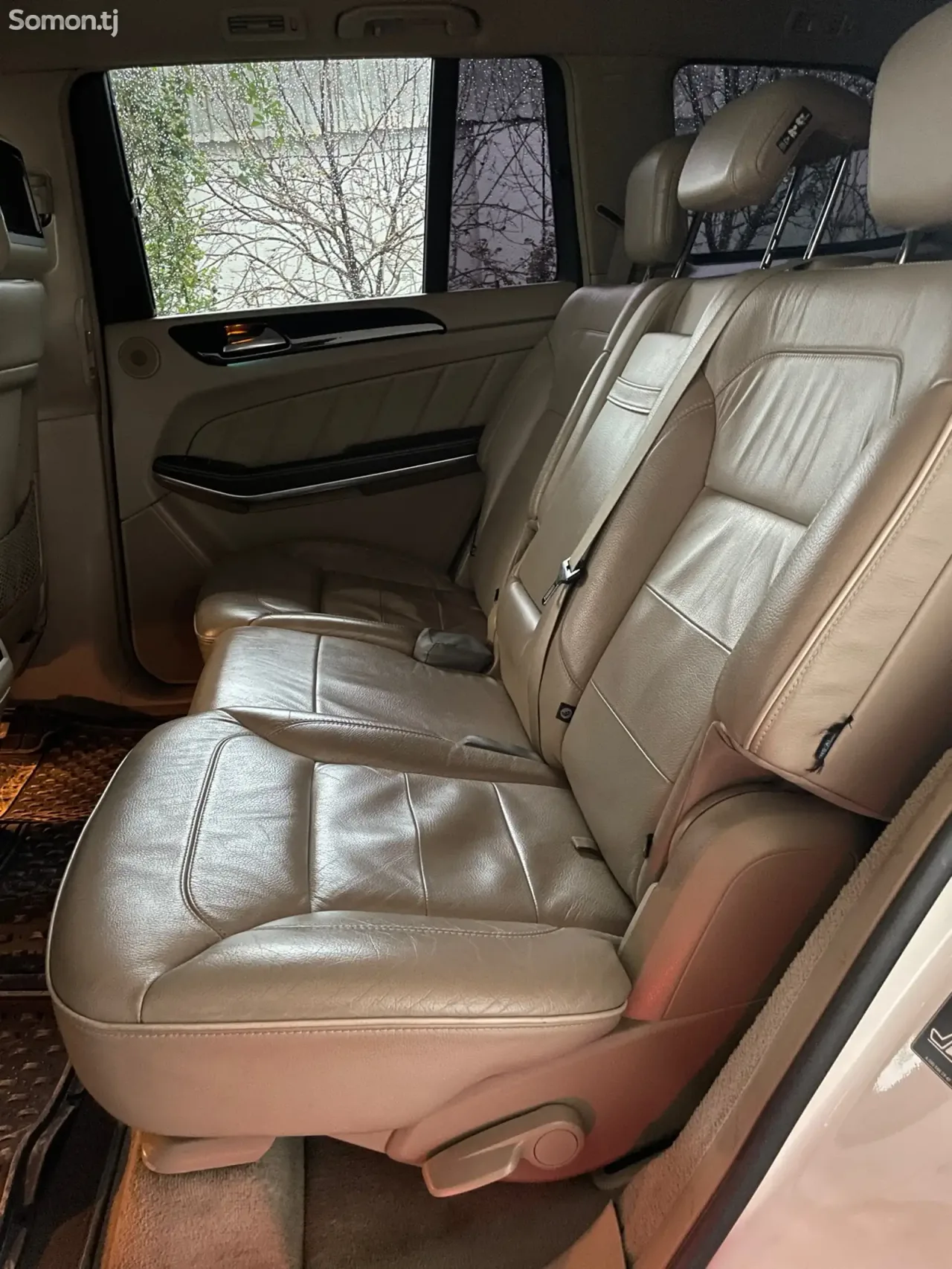 Mercedes-Benz GL class 2014 · 5.5 AT