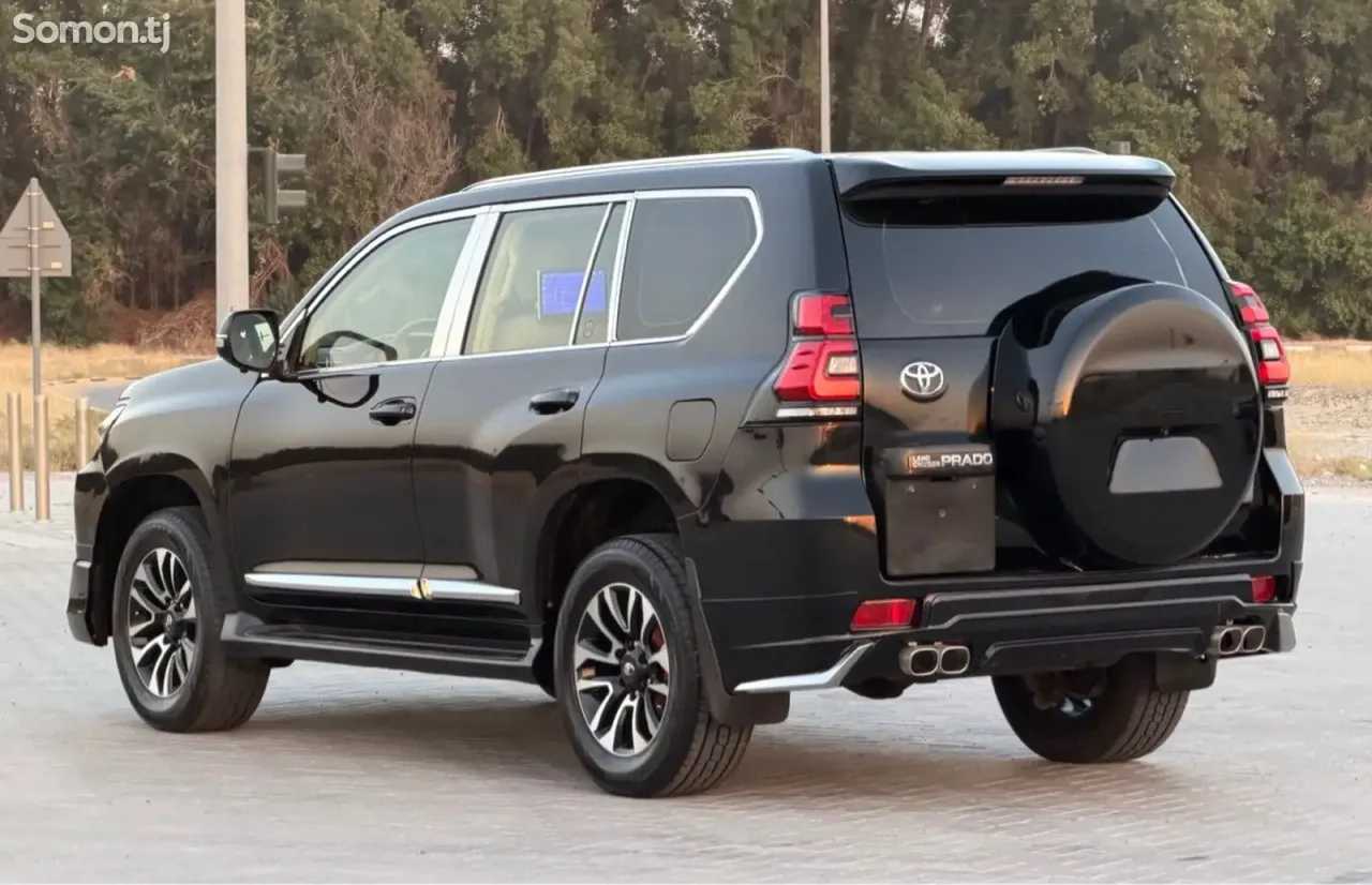 Toyota Land Cruiser Prado 2014 · 4.0 AT