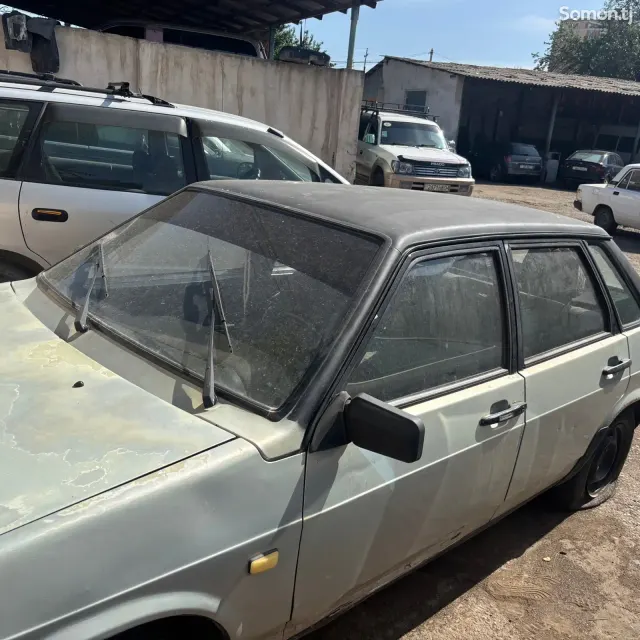 Lada (ВАЗ) 21099 2003 · 1.6 MT