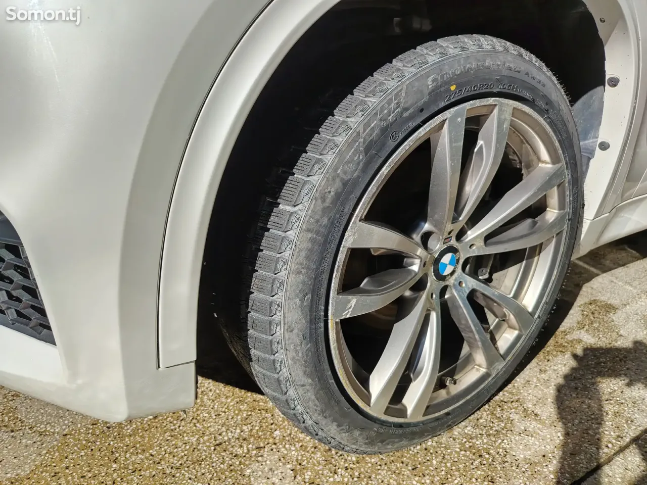 BMW X5 M 2016 · 4.4 MT