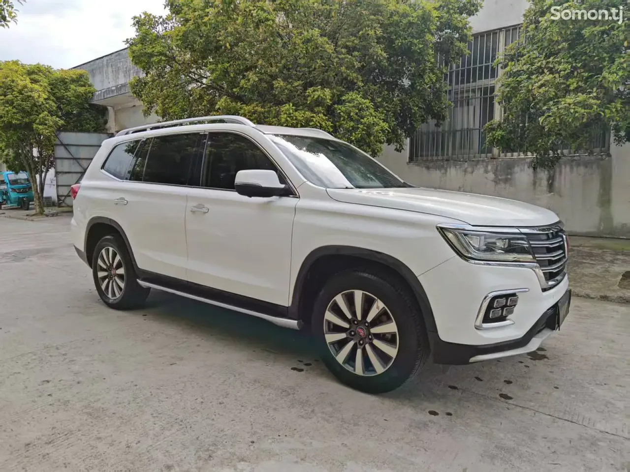 Roewe RX8 2018 · 2.0 AT