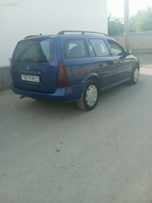 Opel Astra G 2002 · 1.8 MT