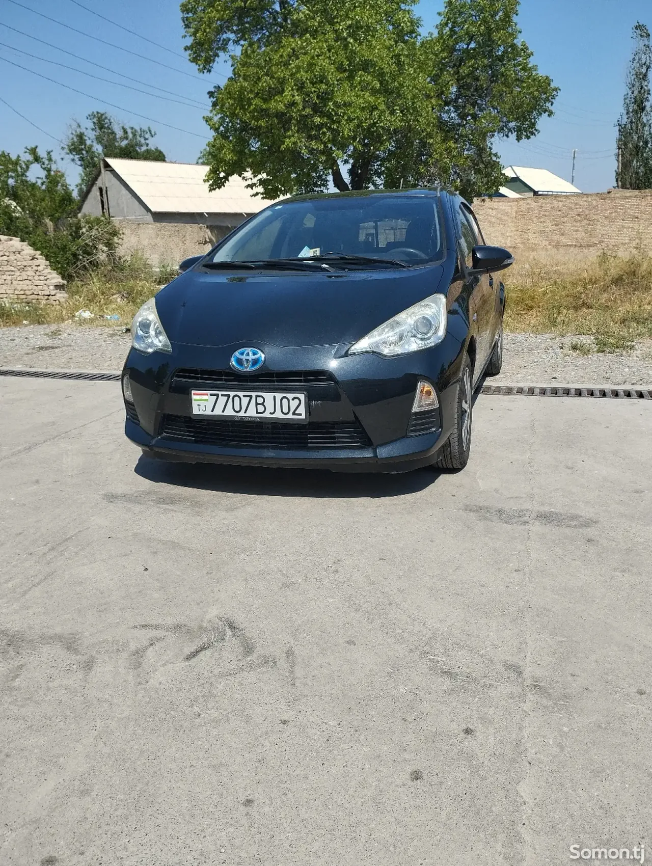Toyota Aqua 2016 · 1.5 AT