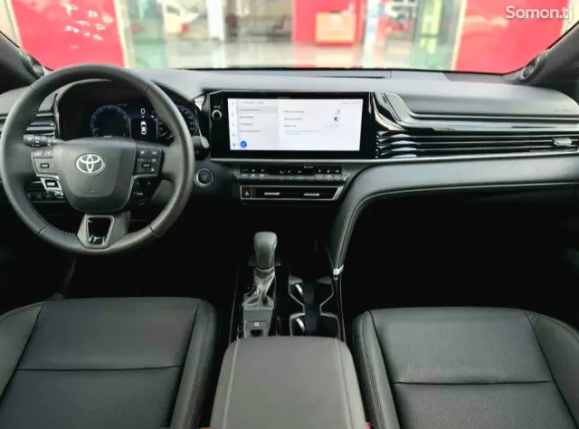 Toyota Camry 2026 · 2.5 AT
