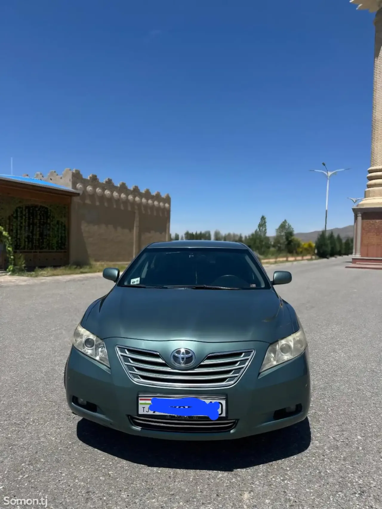 Toyota Camry 2007 · 2.4 AT