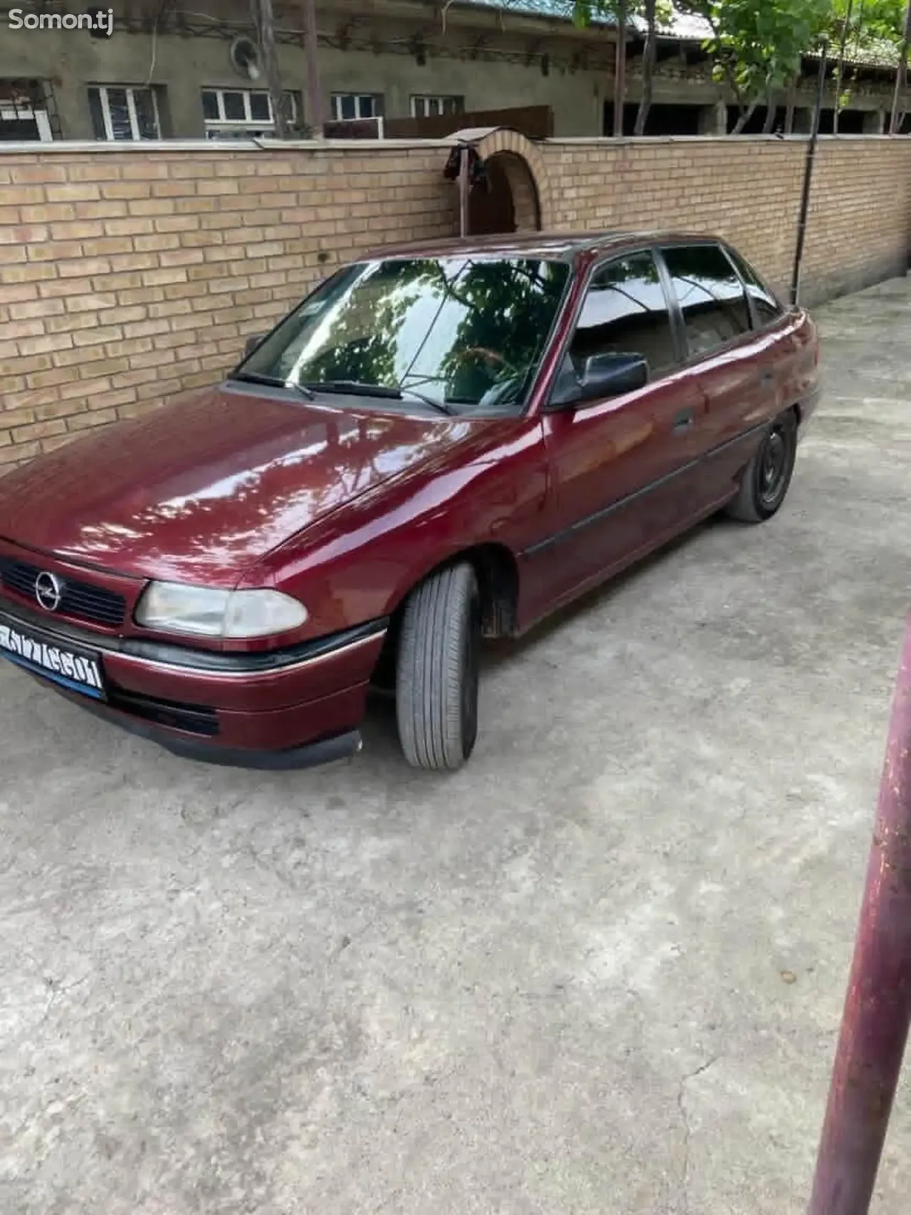 Opel Astra F 1995 · 1.6 MT