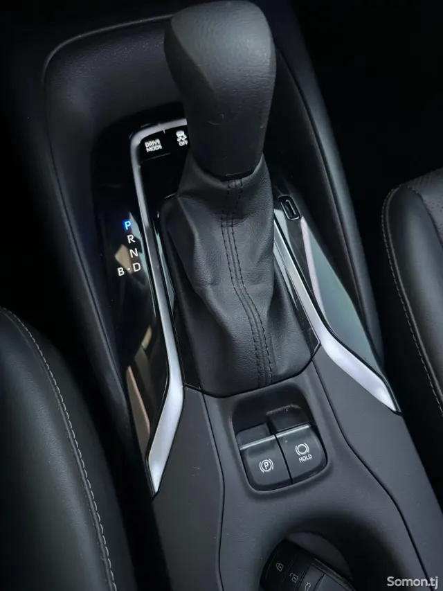 Toyota Corolla 2024 · 1.8 AT