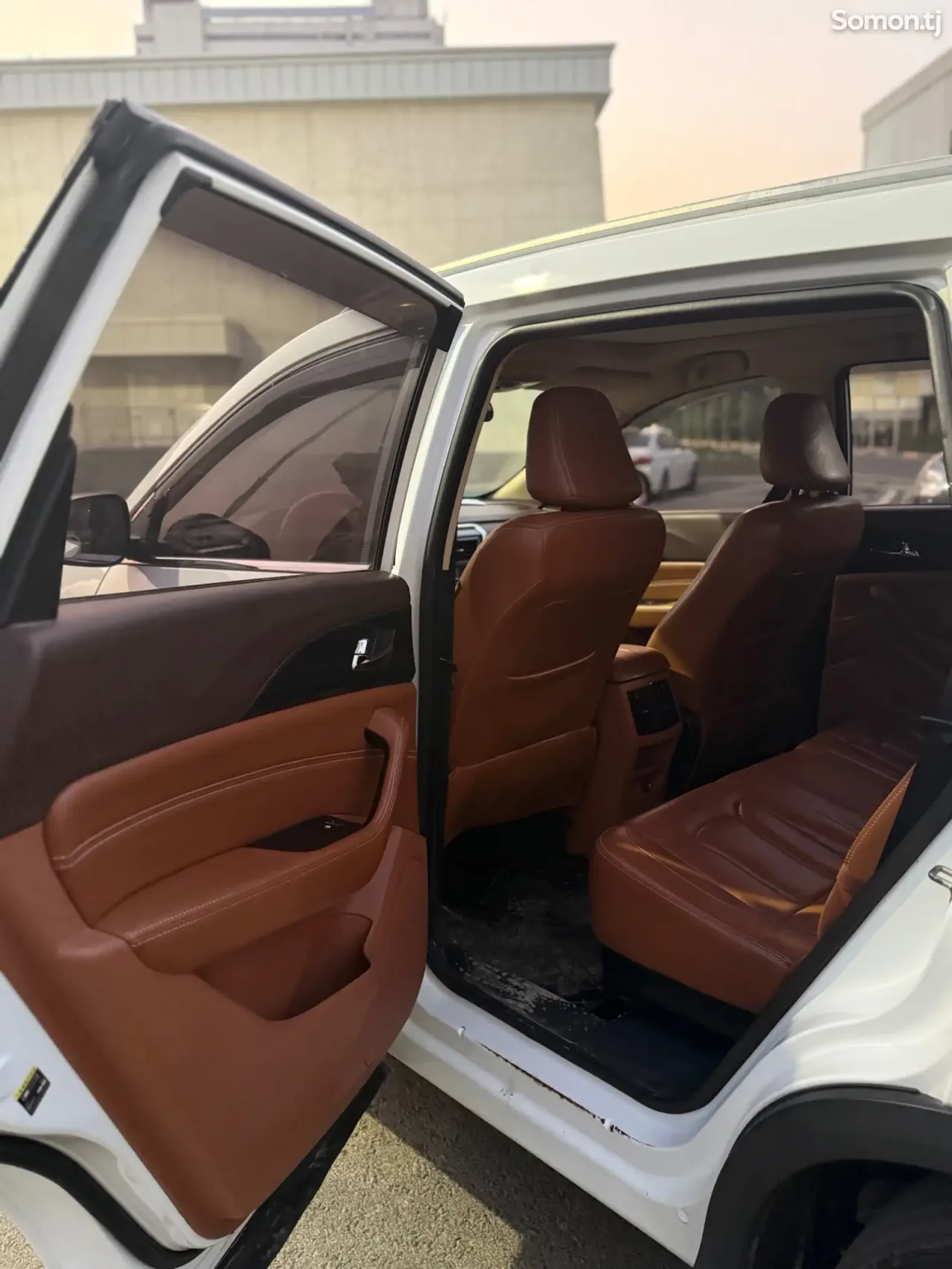 BAIC X7 2018 · 1.6 AT