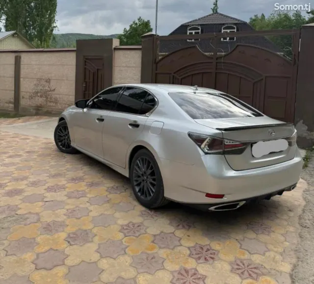 Lexus GS series 2013 · 3.5 AT