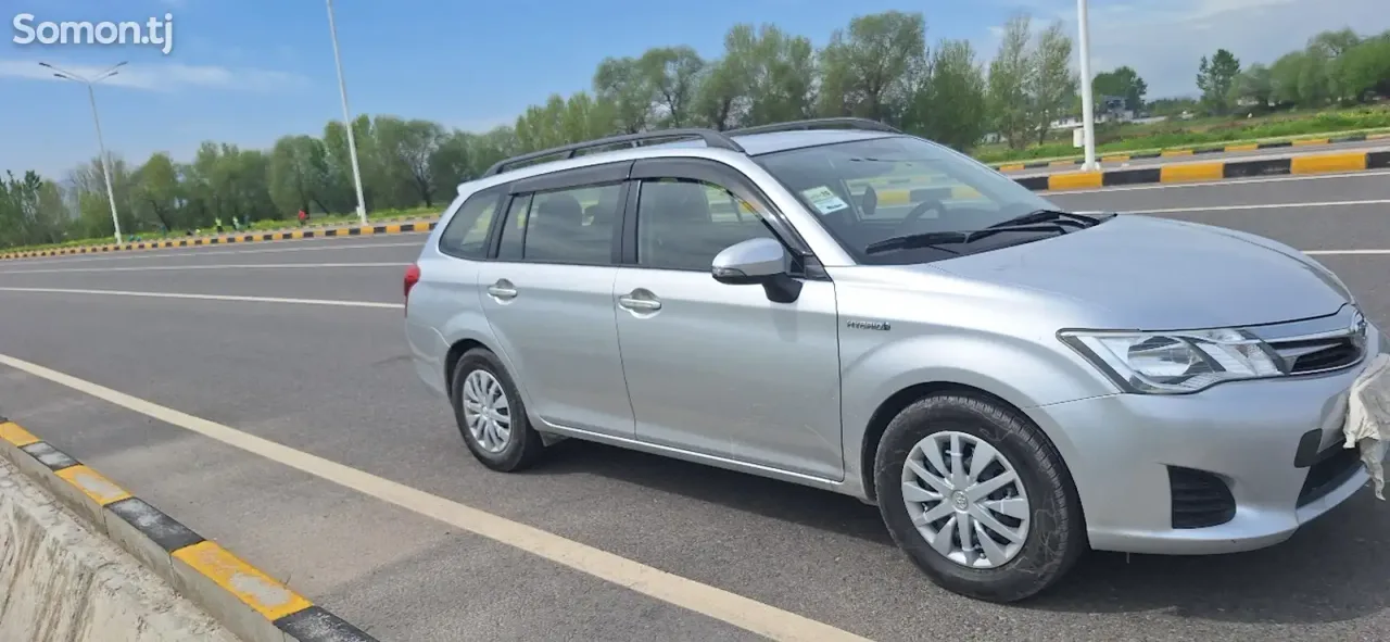 Toyota Fielder 2014 · 1.5 AT