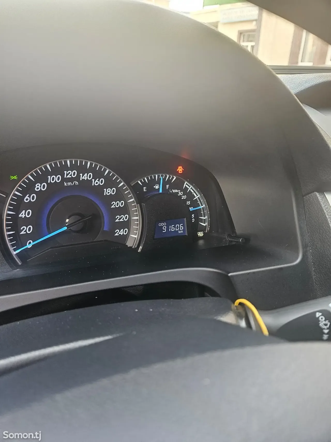Toyota Camry 2016 · 2.0 AT