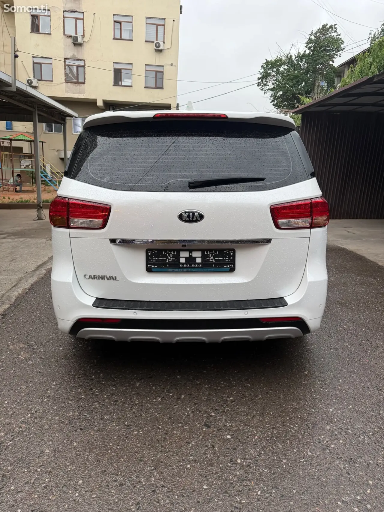 Kia Carnival 2014 · 2.2 AT