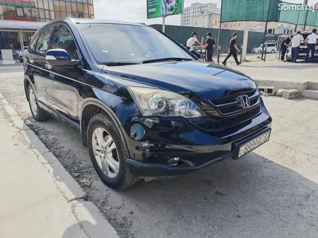 Honda CR-V 2011 · 2.0 MT