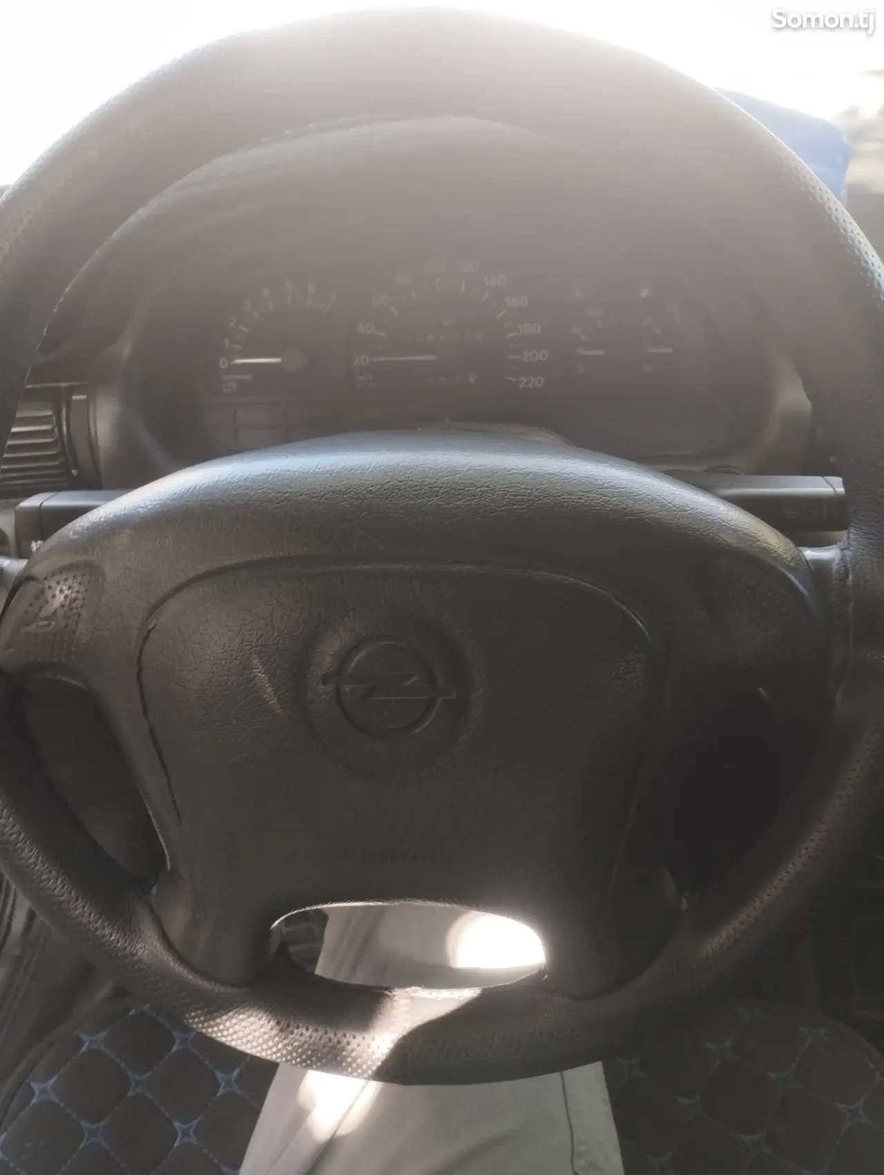Opel Astra F 1997 · 1.6 MT