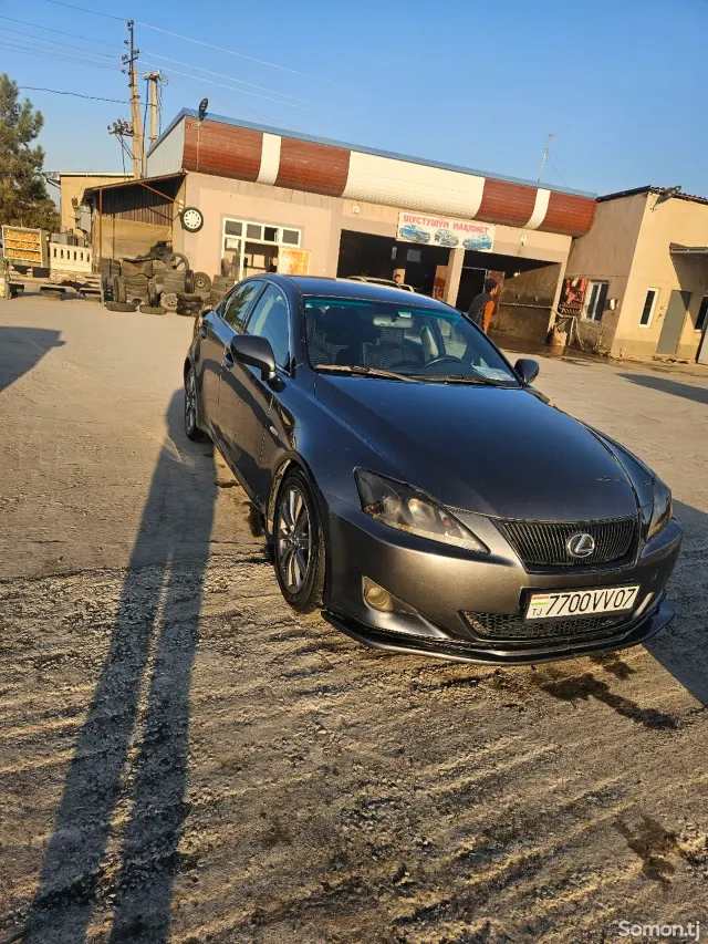 Lexus IS series 2008 · 2.5 AT