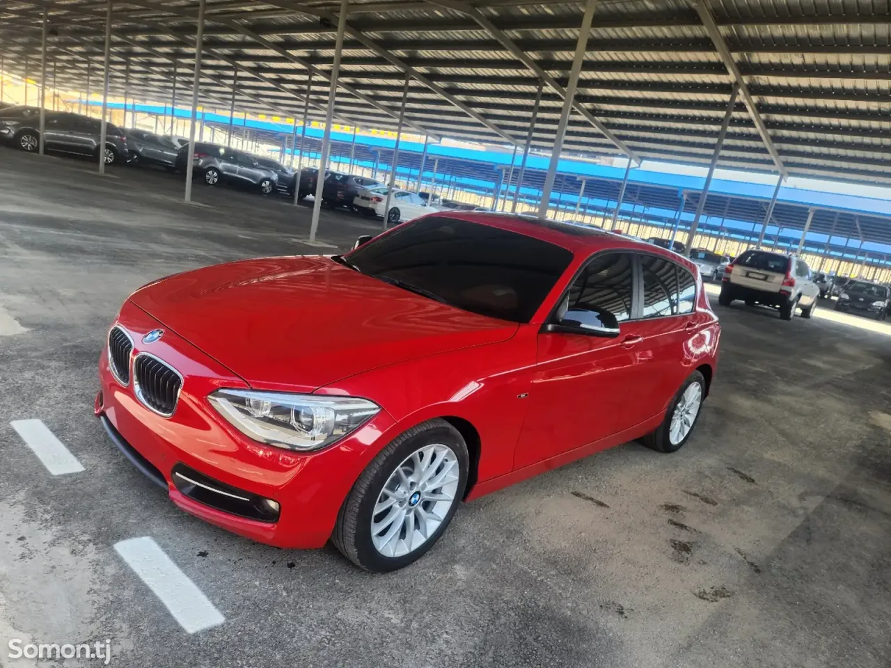 BMW 1 series 2015 · 1.8 AT