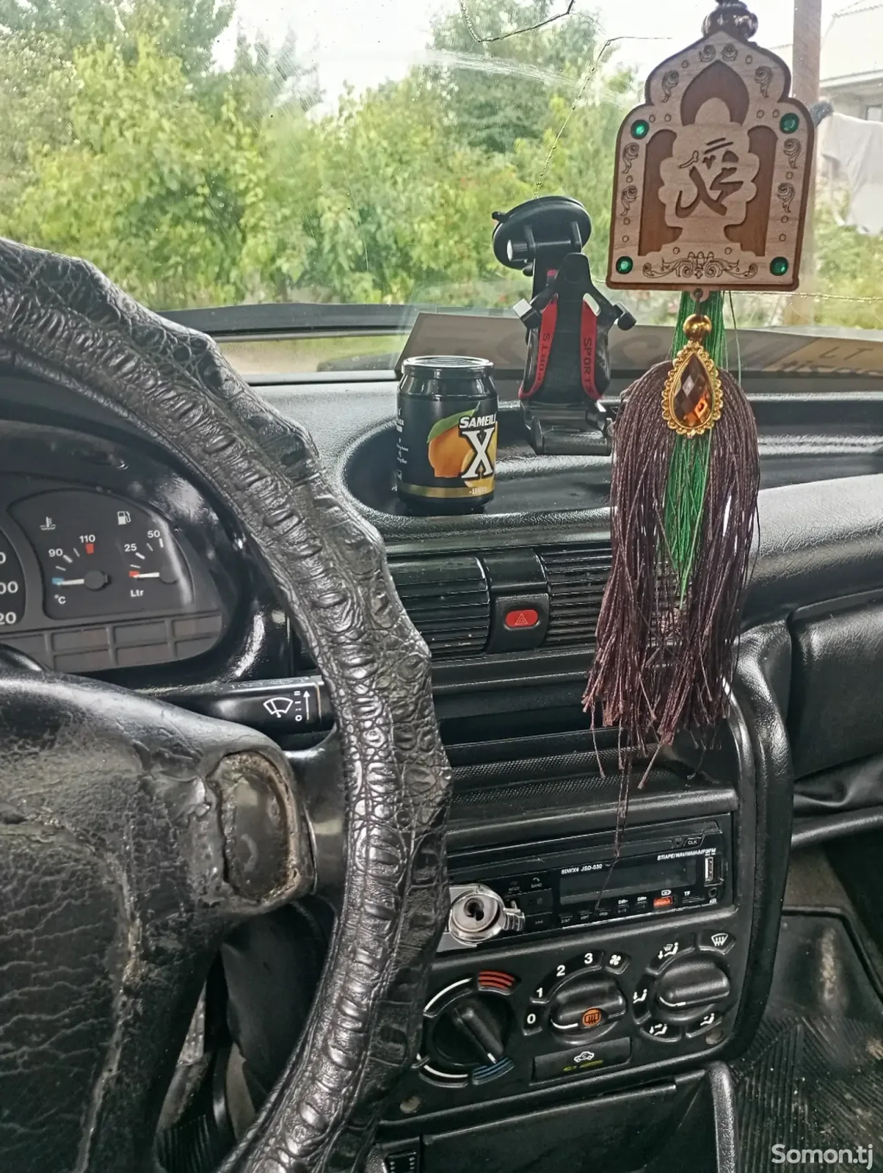 Opel Astra F 1992 · 1.6 MT