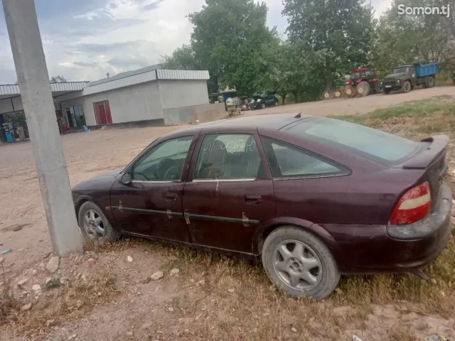 Opel Vectra B 1996 · 1.8 MT