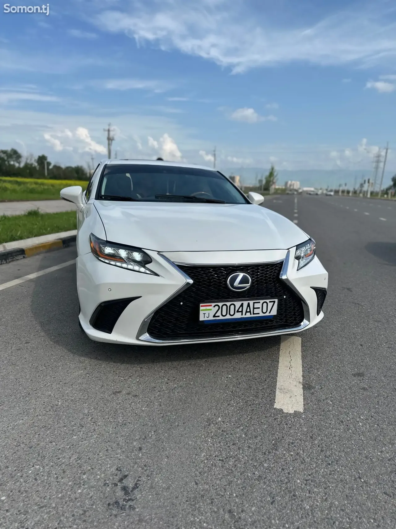Lexus ES series 2014 · 3.0 AT
