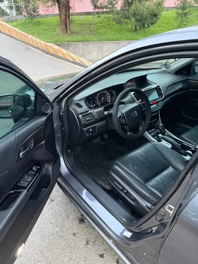 Mercedes-Benz E class 2017 · 2.0 AT